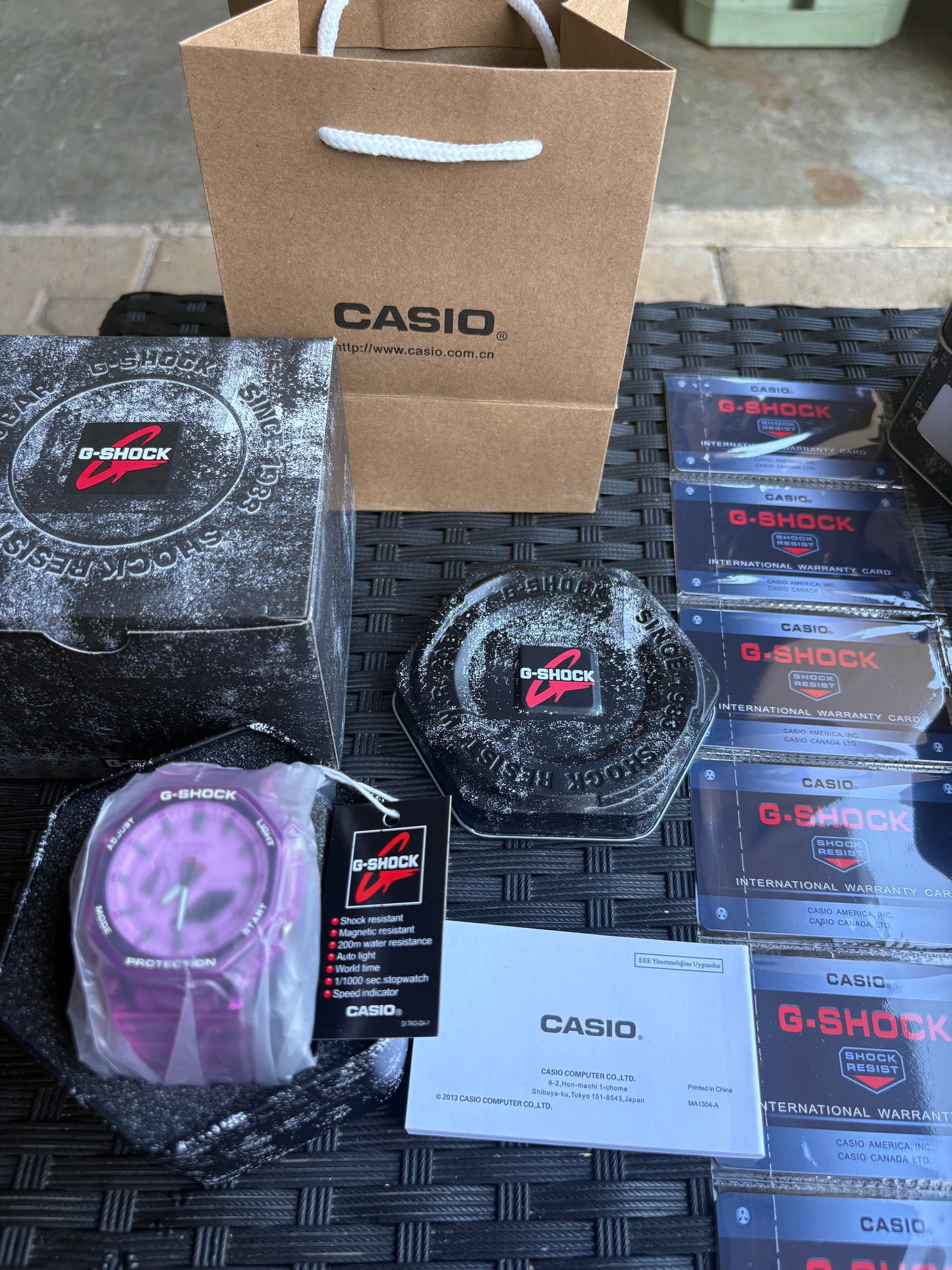 Montre G-SHOCK Violet – Édition Limitée Originale (Étanche 200m)