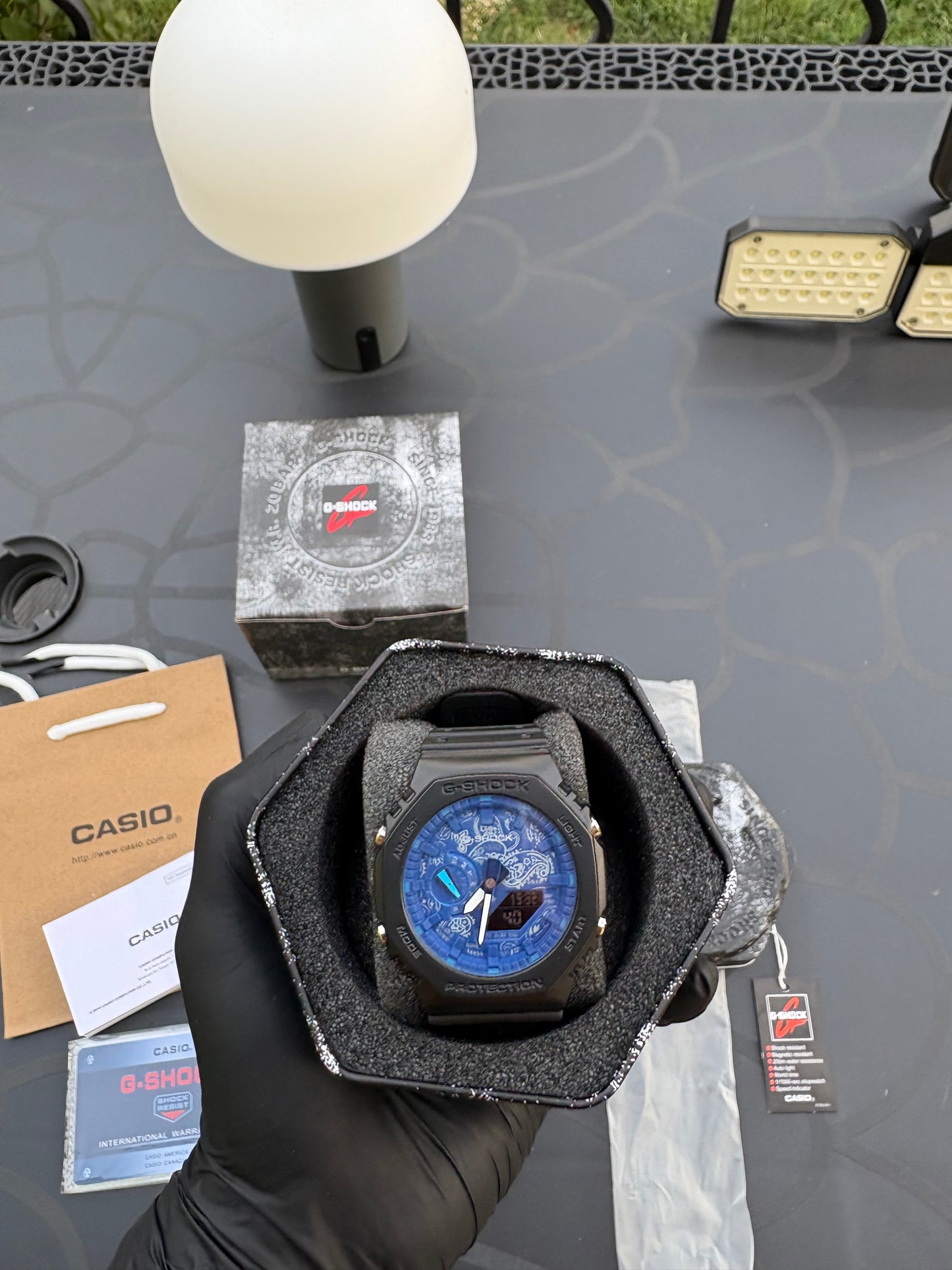 Montre G-Shock noir bleu motif