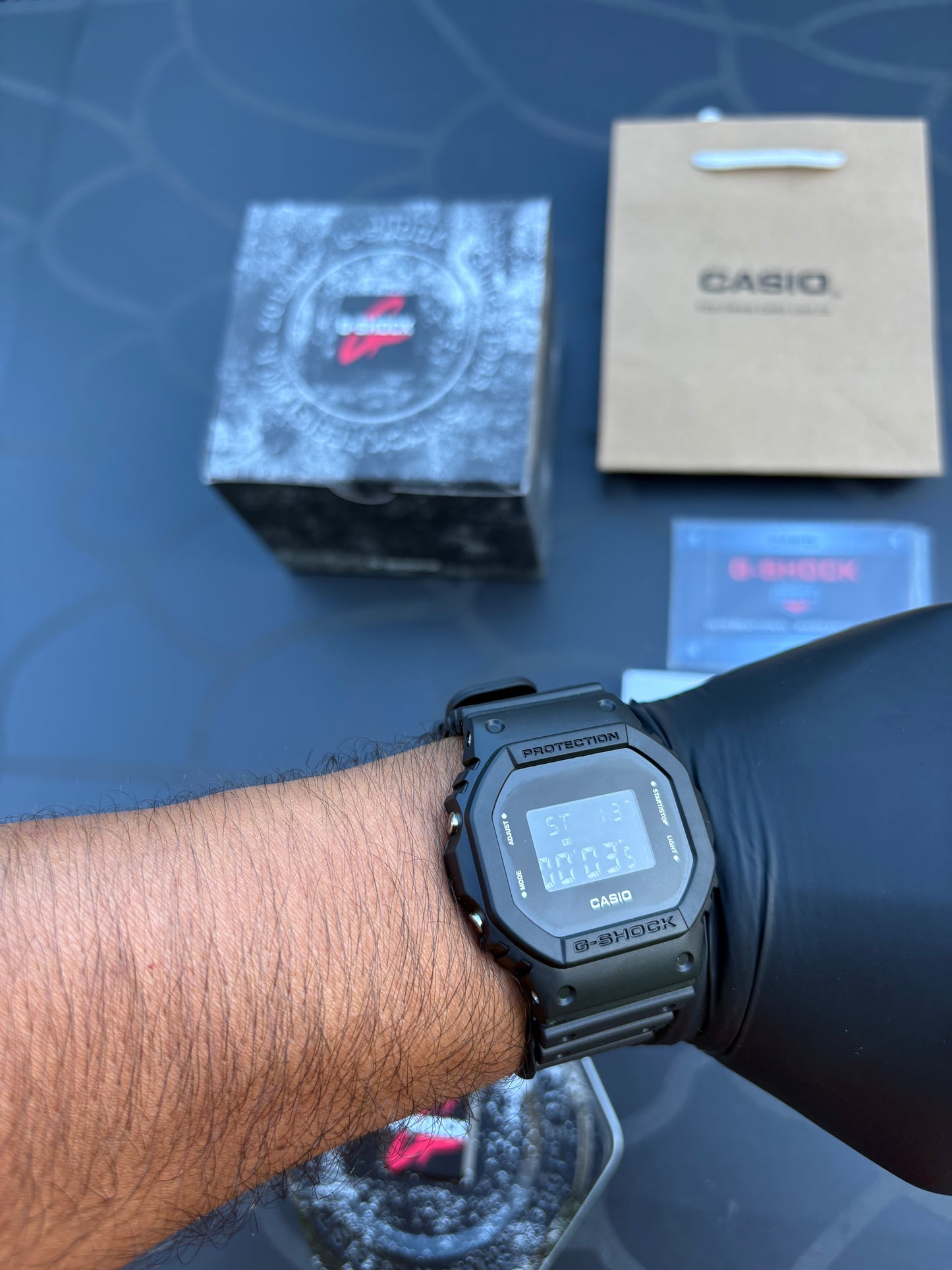 G-Shock Casio full black Bluetooth