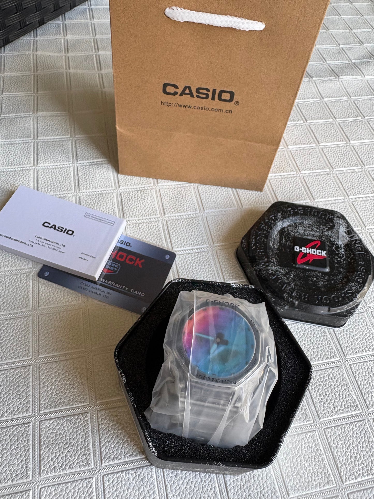 G-Shock Rainbow transparente Multicolor – Édition Limitée